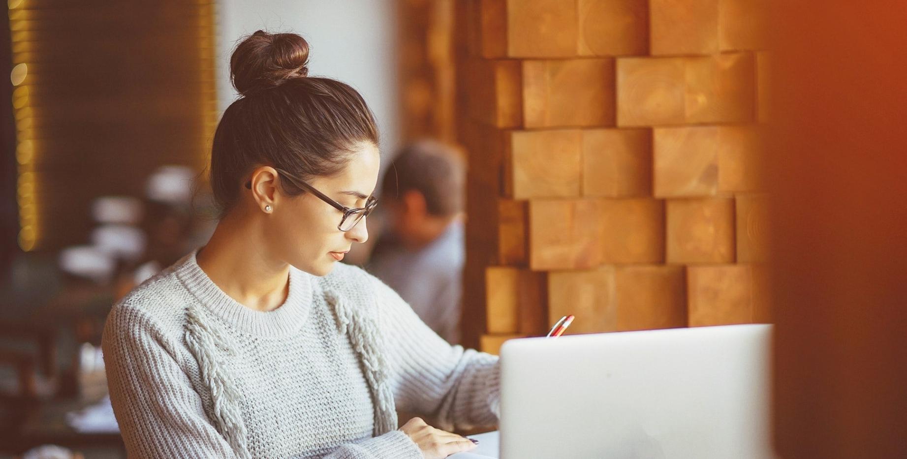 Materiales de estudio y herramientas de planificación financiera